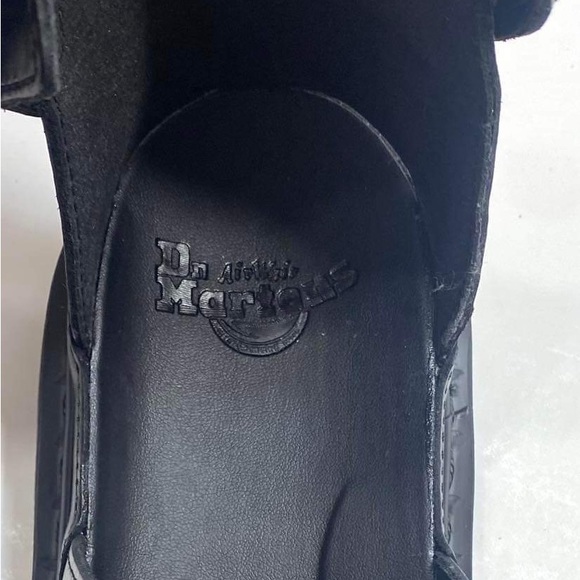 Dr.Martens Women’s Clarissa II Leather Sandals - Picture 12 of 14